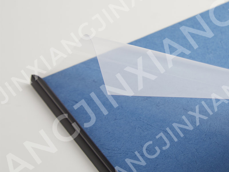 What types of binding methods are compatible with Plastic PVC Binding Covers?